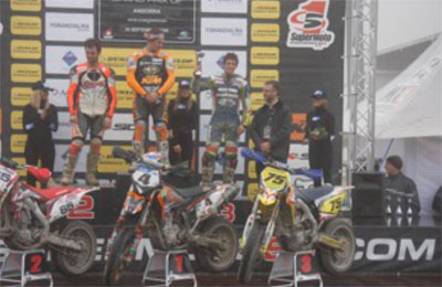 PODIUM DE GASTON GARCIA